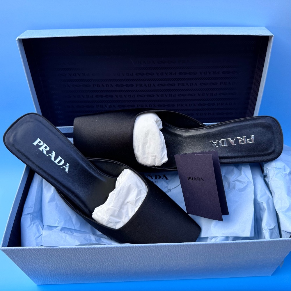 100% PRADA new stylish black satin slip-on kitten heel mules. SZ: US 8/EU 38
